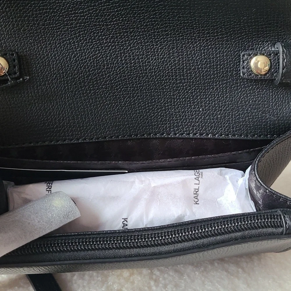 NWT Karl Lagerfeld Paris Maybelle Black Gold Heart Crossbody - Picture 5 of 8